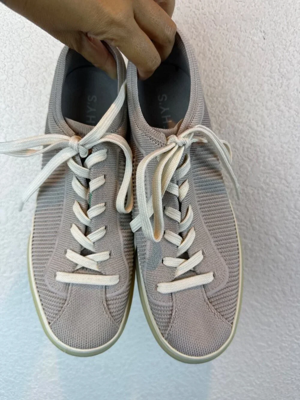 Rothy's The Lace Up Knit Sneakers Taupe Beige Size 8 Washable Comfort Shoes